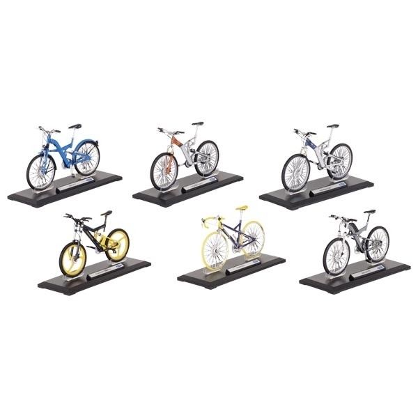 Vélo miniature de collection en métal 1:10 modèle aléatoire